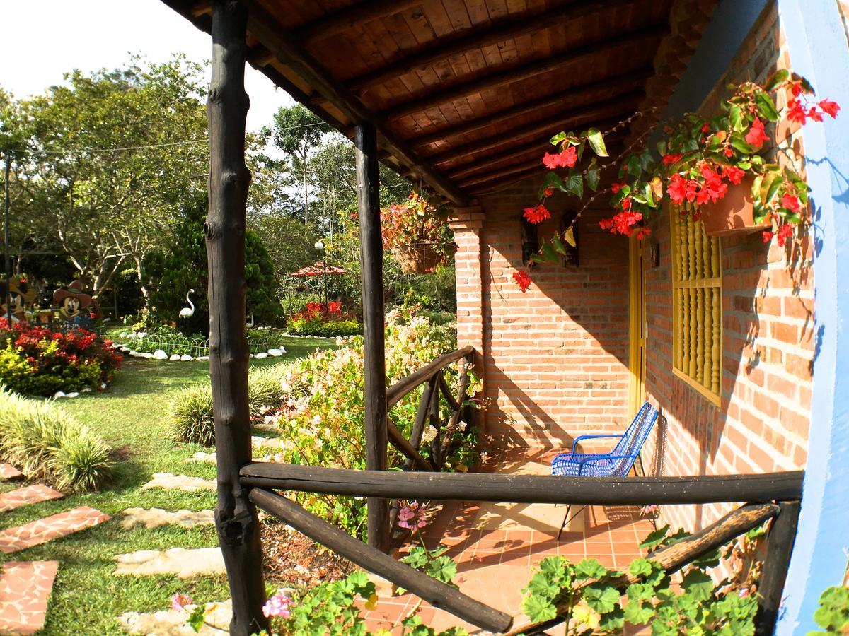 Cabanas La Carolina - Mesa De Los Santos Ngoại thất bức ảnh